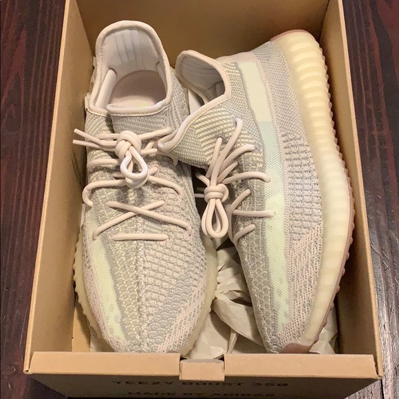 Yeezy Other - ADIDAS YEEZY BOOST 350 V2 CITREN SIZE 10
